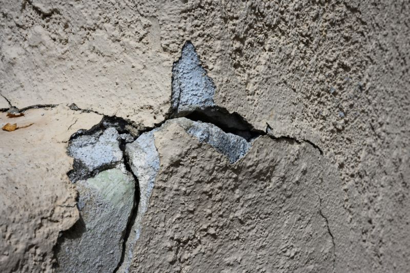 Cracked Stucco Repair detail